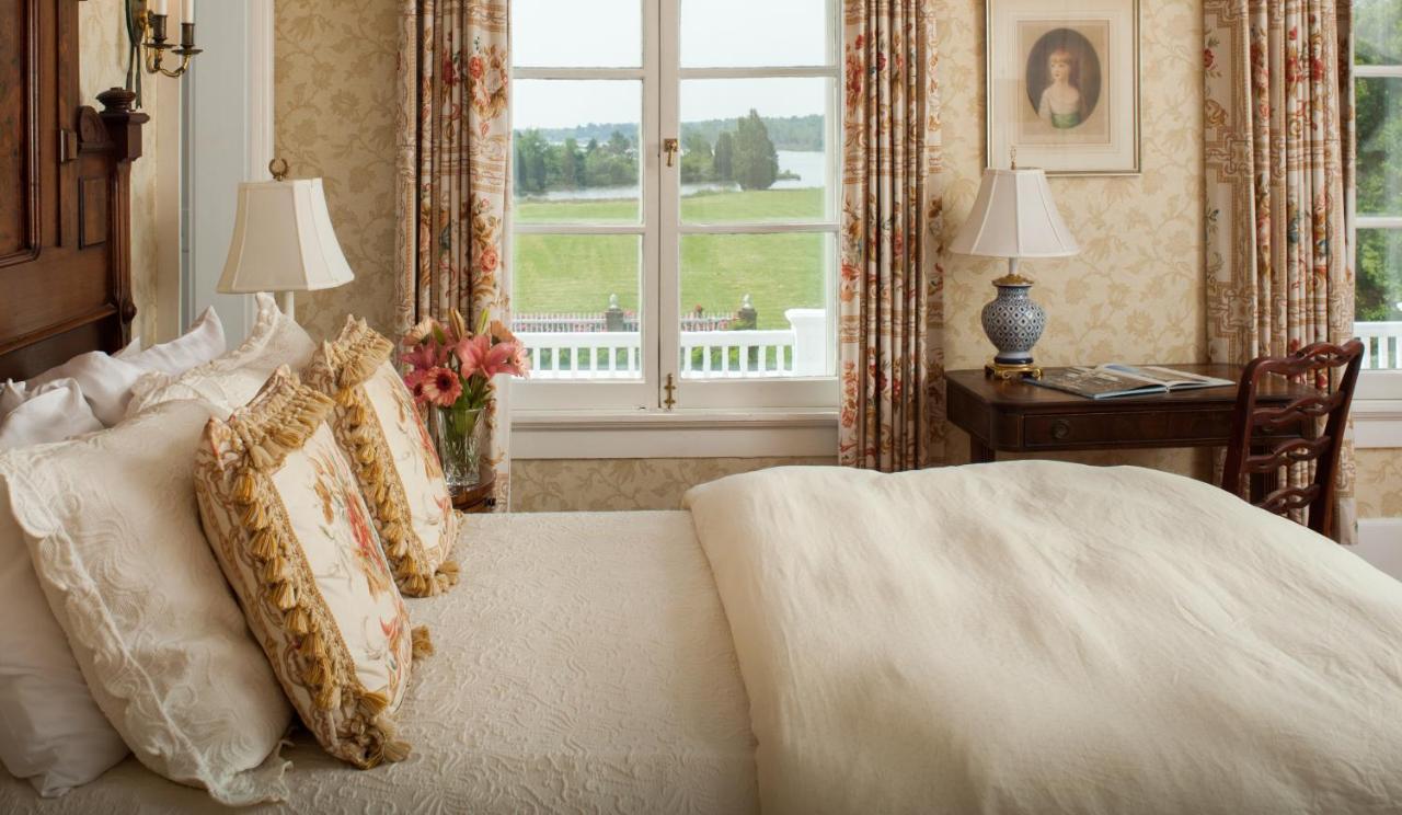 Inn At Warner Hall Gloucester エクステリア 写真